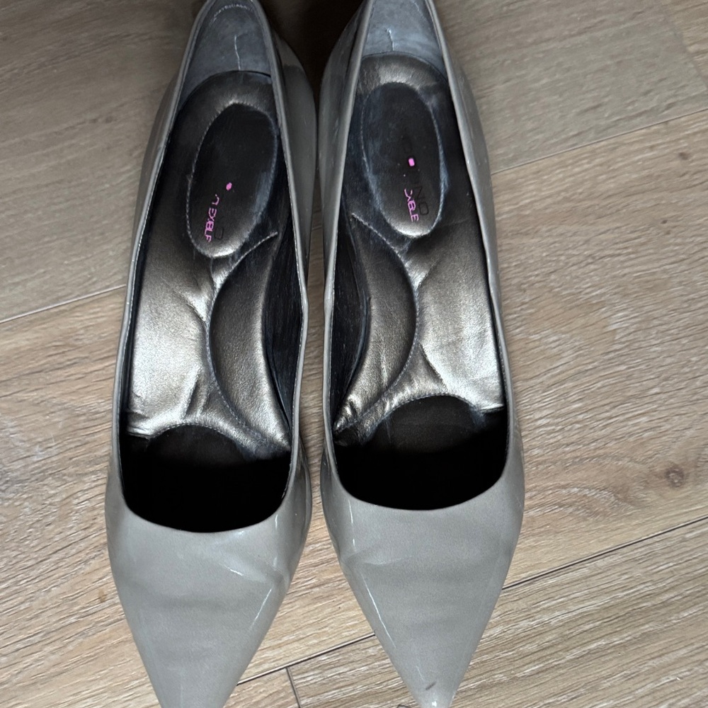 Bandolino Gray Women's Heels